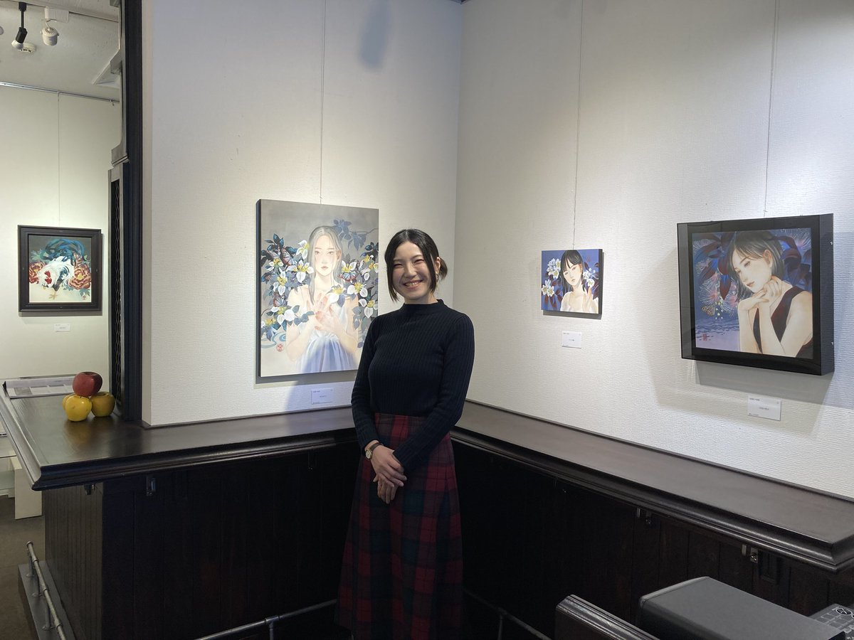 花菱 慧 日本画展　　
━ネリヤカナヤ━

本日11/29 最終日17時まで、作家在廊中です。
 
オンラインショップ
g-mitakeshop.com