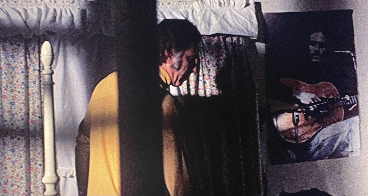 Band Posters In Movie Bedrooms tweet media