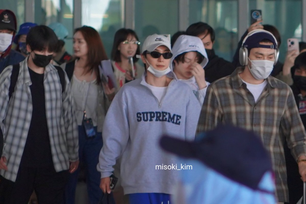 CINSNOW1122's tweet photo. Welcome oppa to bkk 😅😄
#SUPERJUNIOR #SS10inBKK https://t.co/zvP0hle5hR
