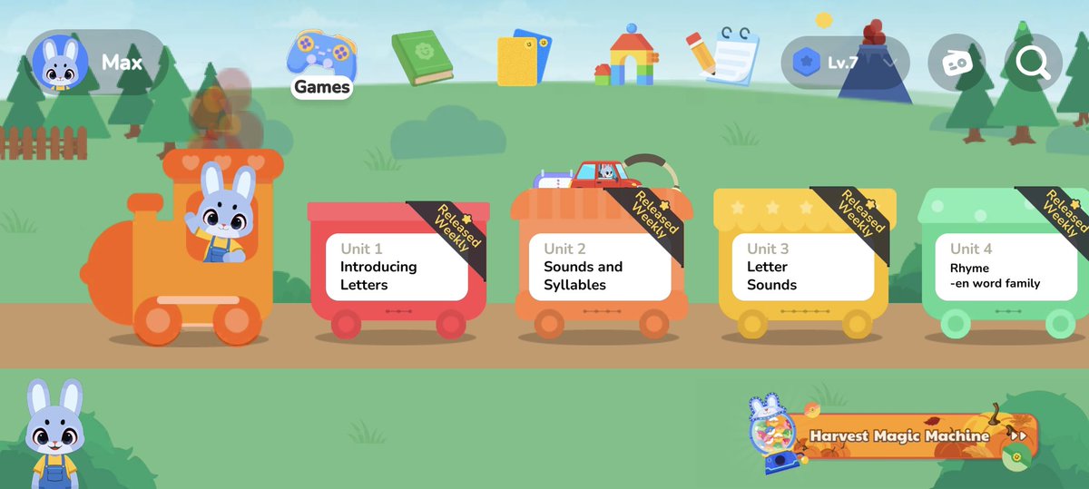 Hello everyone, Giggle Academy App version 1.21.0 is currently in phased release. The updates for version 1.21.0 are as follows:

- Level promotion animation optimization - Smoother transitions when advancing to new levels
- Course completion animation optimization - Enhanced