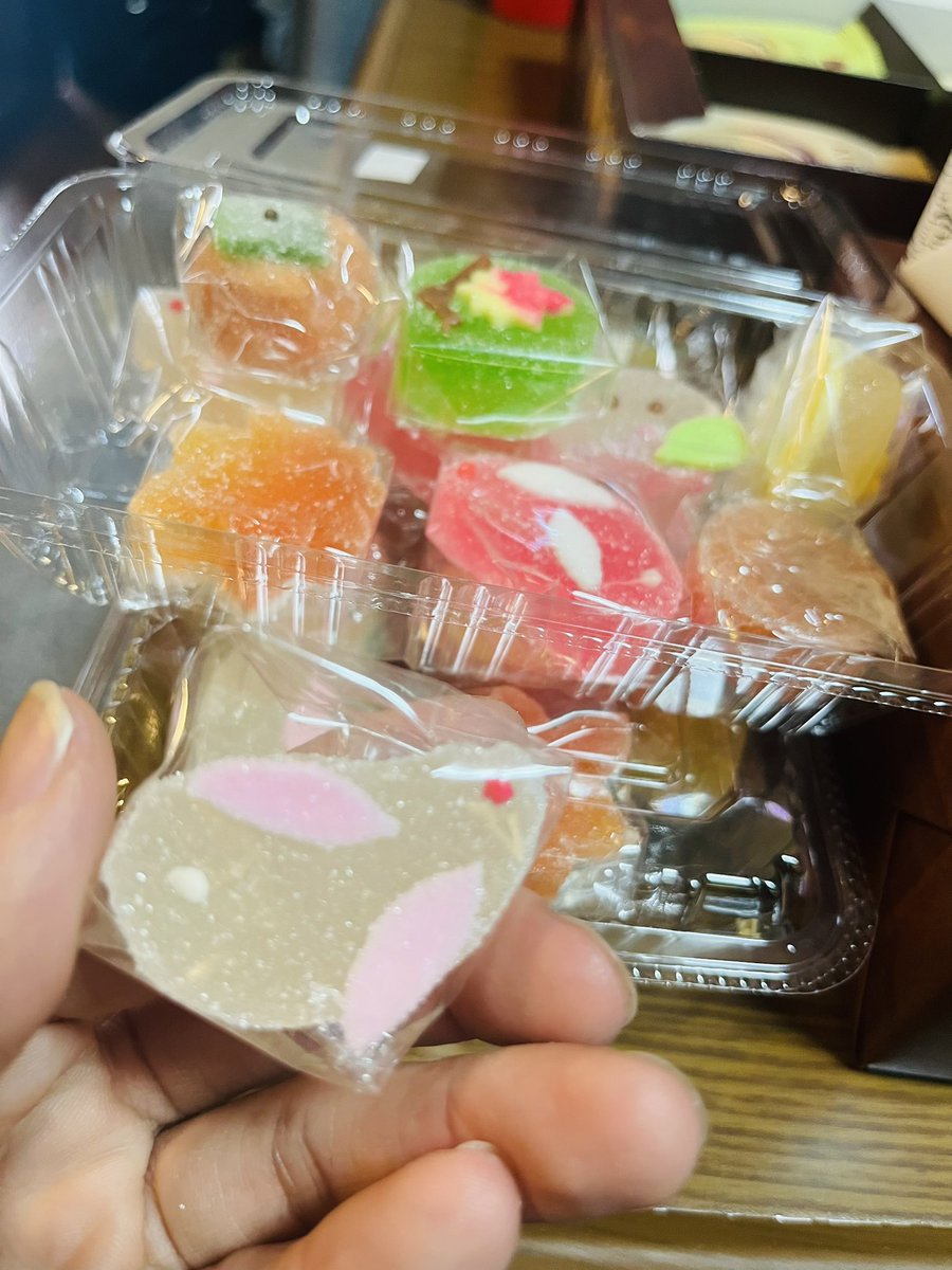6eqMXoysydr4xJv's tweet image. obi縄講習会！開始～！
お菓子も可愛すぎ"(∩&amp;gt;ω&amp;lt;∩)"

#obi/#縄/#緊縛