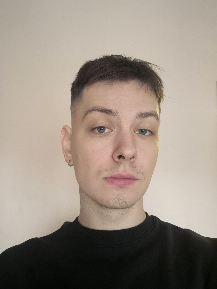 мне надоели шторы, теперь я с короткими