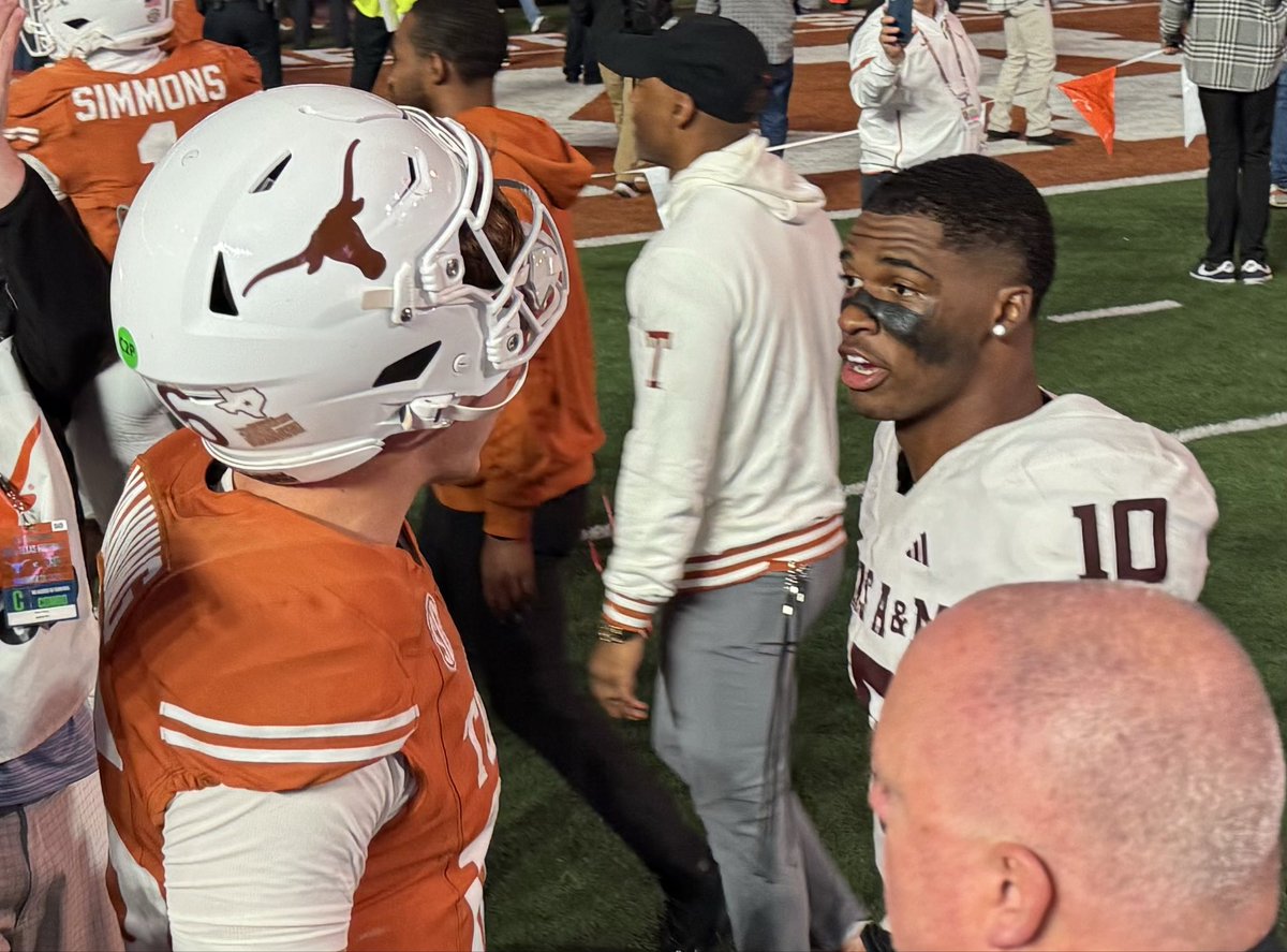 byBDavis's tweet photo. Marcel Reed and Arch Manning had a great moment afterward. Great sportsmanship from both. https://t.co/e2Ai2XSW3W