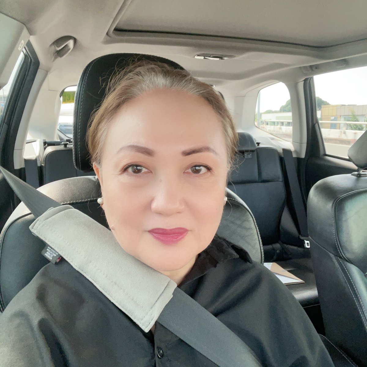 Eto ang pagmumukha ng PROUD DDS  after ICC denied the request of President Duterte for interim release. 

Kayong mga antiDU30taes ano mga hitsura? Mga inutil ang mga antiDU30taes at mga pangit. 😂😂😂