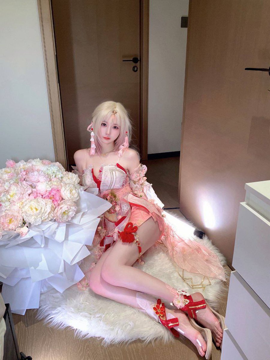 黄推福利内容 - 怡红院 | 勾栏听曲的精彩图片 福利姬怡红院 | 勾栏听曲分享的黄推图片4 - 网红私拍内容