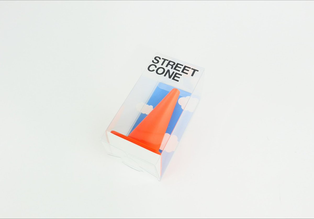 Shin_____D's tweet image. カラーコーンの模型
#デザイン
#模型