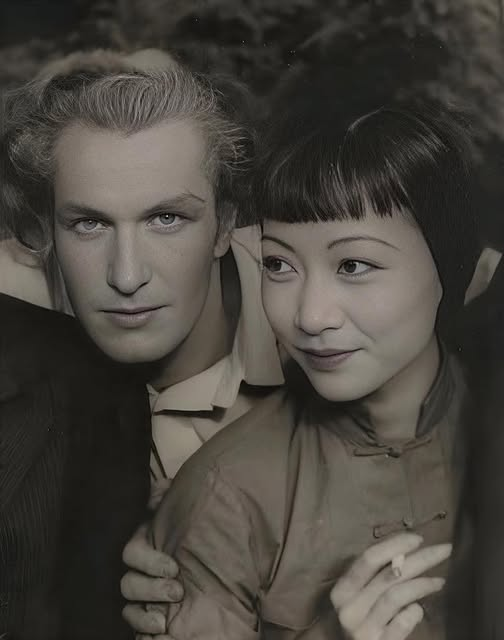 Suzanne08253534's tweet photo. Anna May Wong and Vincent Price in a stage production of Turandot, 1937. A romantic relationship  developed between Wong and Price and according to Price's daughter, Victoria, they even discussed the possibility of marriage. https://t.co/2dWKmgMhe3