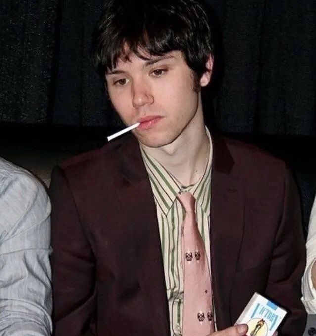 onlytosilence's tweet image. who up drunk and missing ryan ross
