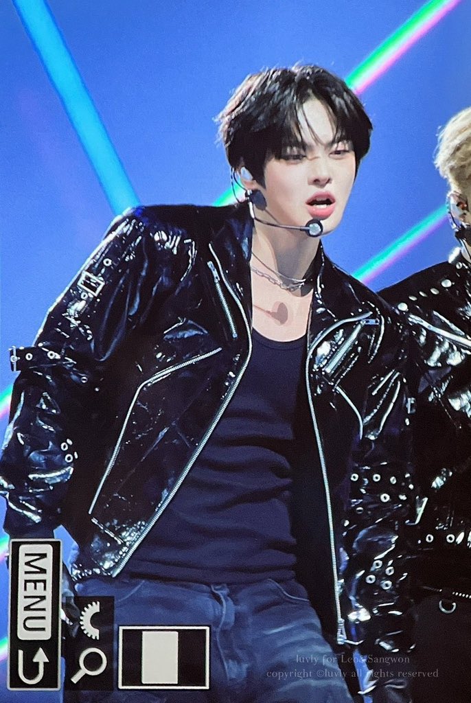 leelovelyleo's tweet photo. THANKYOU TO LEO’S FANSITE HE LOOKS SO FUCKING DELICIOUS OH MY GOD https://t.co/pxQp7LGWrK