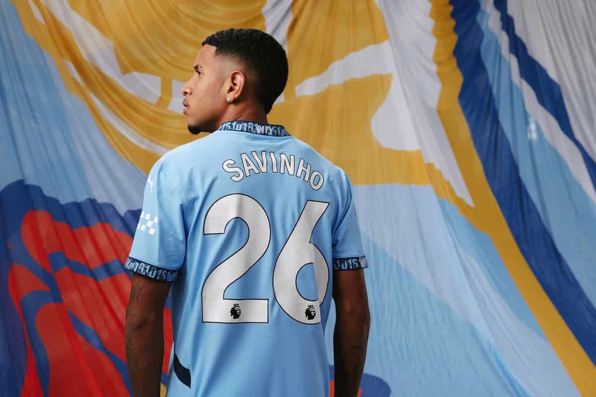 gianboni14's tweet photo. INFORMACIÓN ℹ️ 
Según medios ingleses 🏴󠁧󠁢󠁥󠁮󠁧󠁿, el Manchester City está decepcionado con el rendimiento de Savinho y estudia venderlo por €60 millones. El Tottenham estaría listo para aprovechar la ocasión e intentar ficharlo en invierno.
#TransferNews #Tottenham #ManCity https://t.co/3vq75DBEay