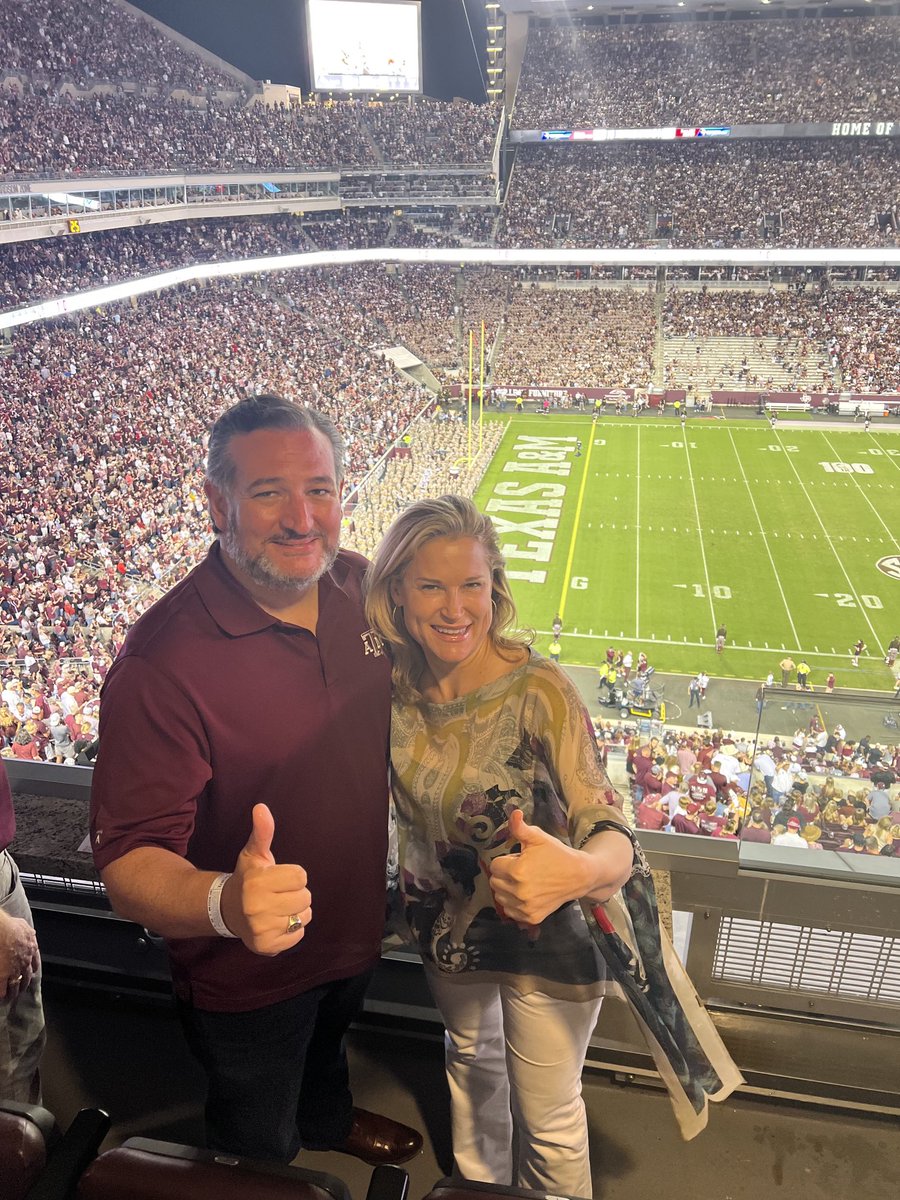 lyndonbajohnson's tweet image. 