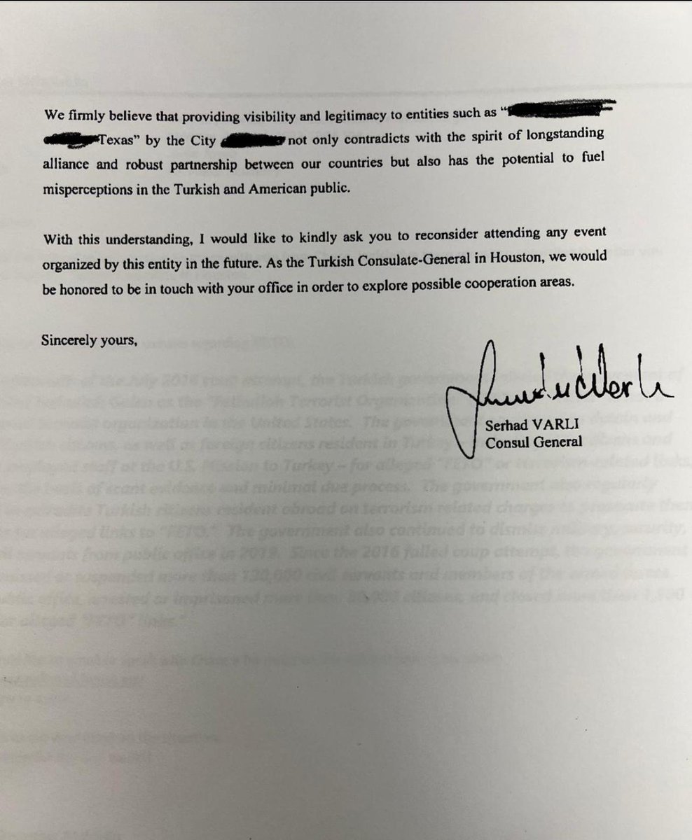 ademyarslan's tweet image. &quot;Texas Türkiye&apos;nin bir kasabası mı? Bu konsolos kendini ne sanıyor ?&quot; 

Hep söylerim; Uluslararası arenada Türkiye&apos;nin itibarını beş paralık etme konusunda hiç kimse AKP&apos;lilerin eline su bile dökemez.

Konsolos, belediye başkanına mektup yazıp &apos;bunların programlarına katılmayın&apos;…