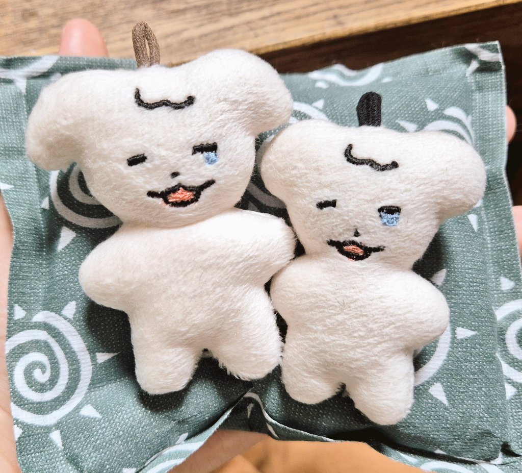 _0do_c's tweet image. mvp받고 룰먹하던 룰떤남자 보고 만든 룰먹아지 인형 어때요 
썬구리 씌우면 자기 썬구리 어떠냐고 자랑하는 룰쓱아지 댐..!