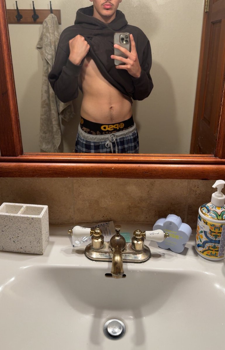 brb_nutting's tweet photo. meow #latino #bi #dih https://t.co/TVkvpvdHLH