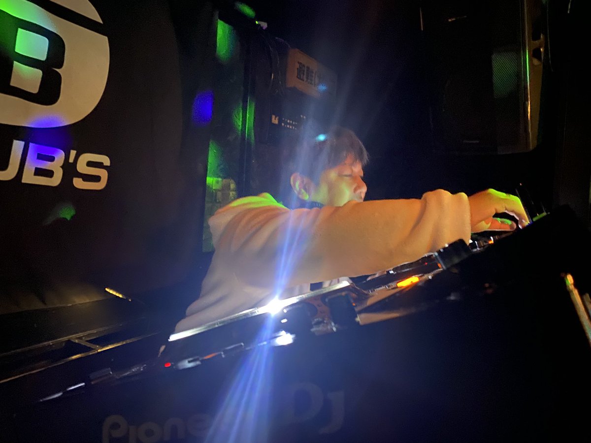 DJ一番手まさみん‼️始まってます🙌

 #特ソンディスコ