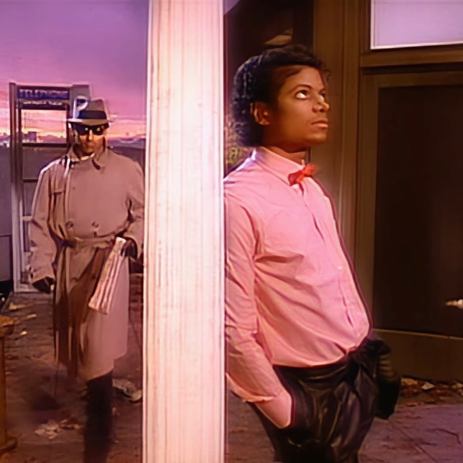 MJFINESSELOVER's tweet image. 43 years ago tonight, Michael Jackson dropped Thriller — and changed everything.

37 weeks at #1
7 Top 10 singles
First Black artist in heavy rotation on MTV
Redefined the music-video blueprint
8 GRAMMYs in one night
34× Platinum · 70M+ sold worldwide

The moment pop became truly…