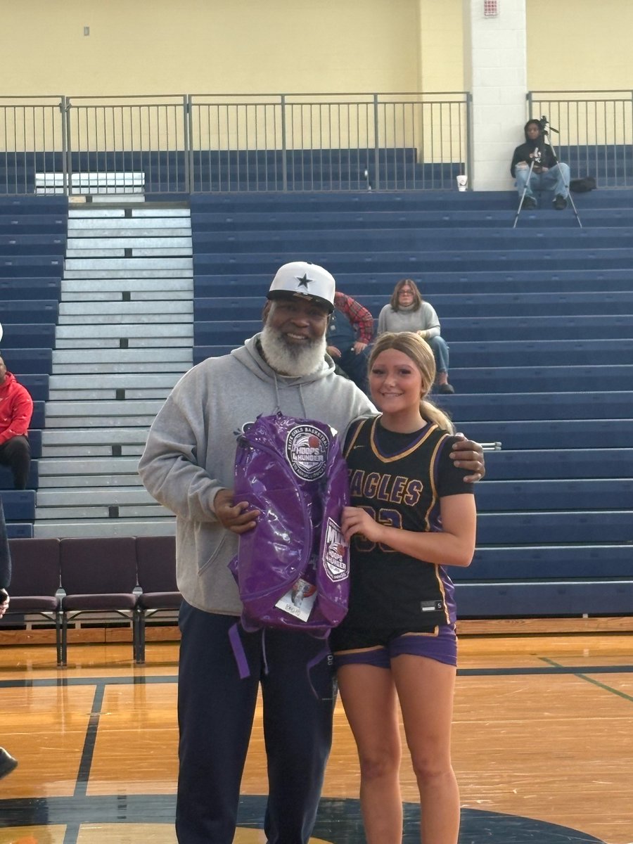 Hoops4Hunger tweet media