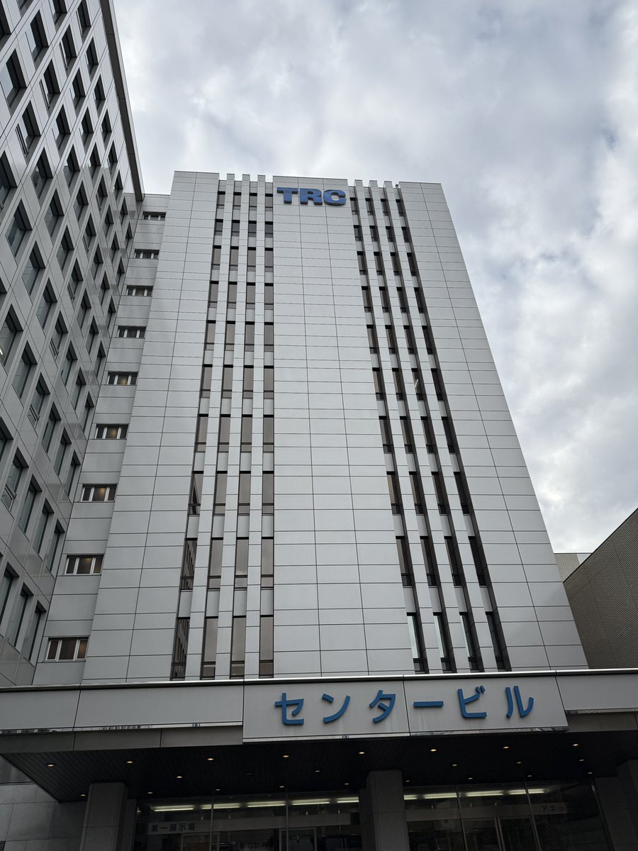 lossa_MK2's tweet photo. 遅刻遅刻〜 https://t.co/gPQ4hj11IQ