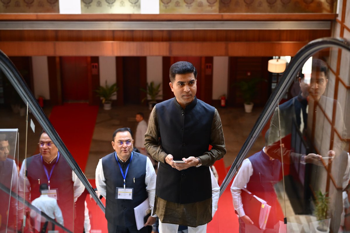 Towards today's Assam Legislative Assembly winter session 
📍 Dispur