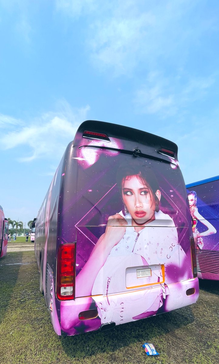 aAaaaahHhhh iba pa rin talaga pag nakita mo ng personal! 💜🥺

BINIFIED PH ARENA PARTY

#BINIfiedPHArena #BINIFIED 
#BINI #LetsGetBINIfied