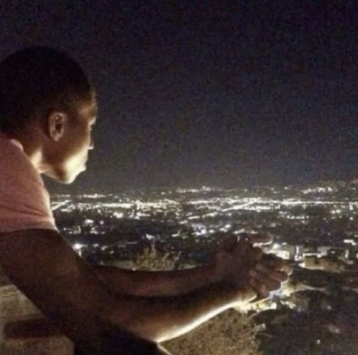 ecombatman's tweet image. POV: ROAS went up and suddenly life has meaning again.