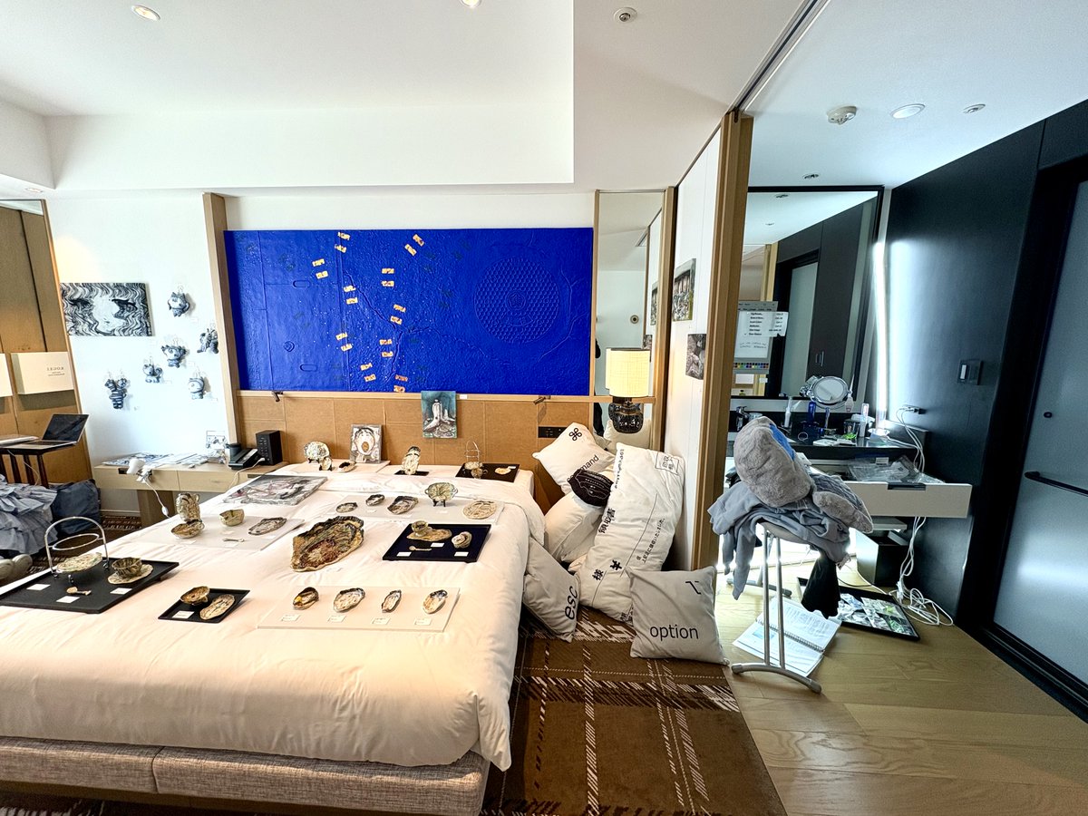 今回は普段平面作品を制作している作家からの工芸へのアプローチや、逆に工芸的技術をアートや美術領域に落とし込む作家、南村杞憂の作品を手仕事として捉えることができるのか？？

等々、20代後半の作家を中心にかなりフレッシュな面々です！金沢でしか見れない展示を是非生でご覧ください！！