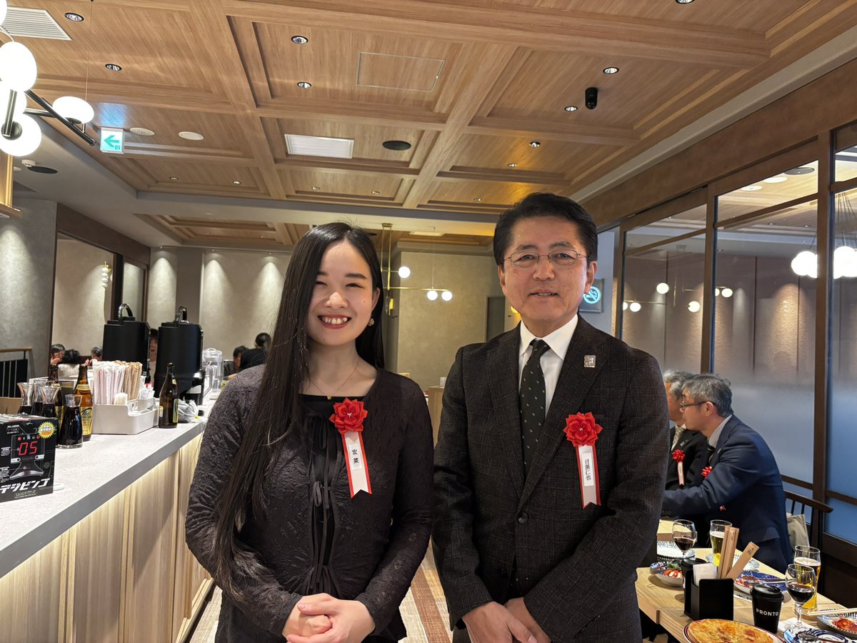 ふるさと只見会にて演奏してきました🚃🎶只見町の皆さまや、只見町を応援しているたくさんの方と交流することができ…
改めて、こんなにも愛に溢れた素晴らしい只見町と出逢えたことに、感謝の気持ちで、胸がいっぱいになりました💐
只見町副町長の目黒仁也さんにもお会いできましたよーッ📸🕊️