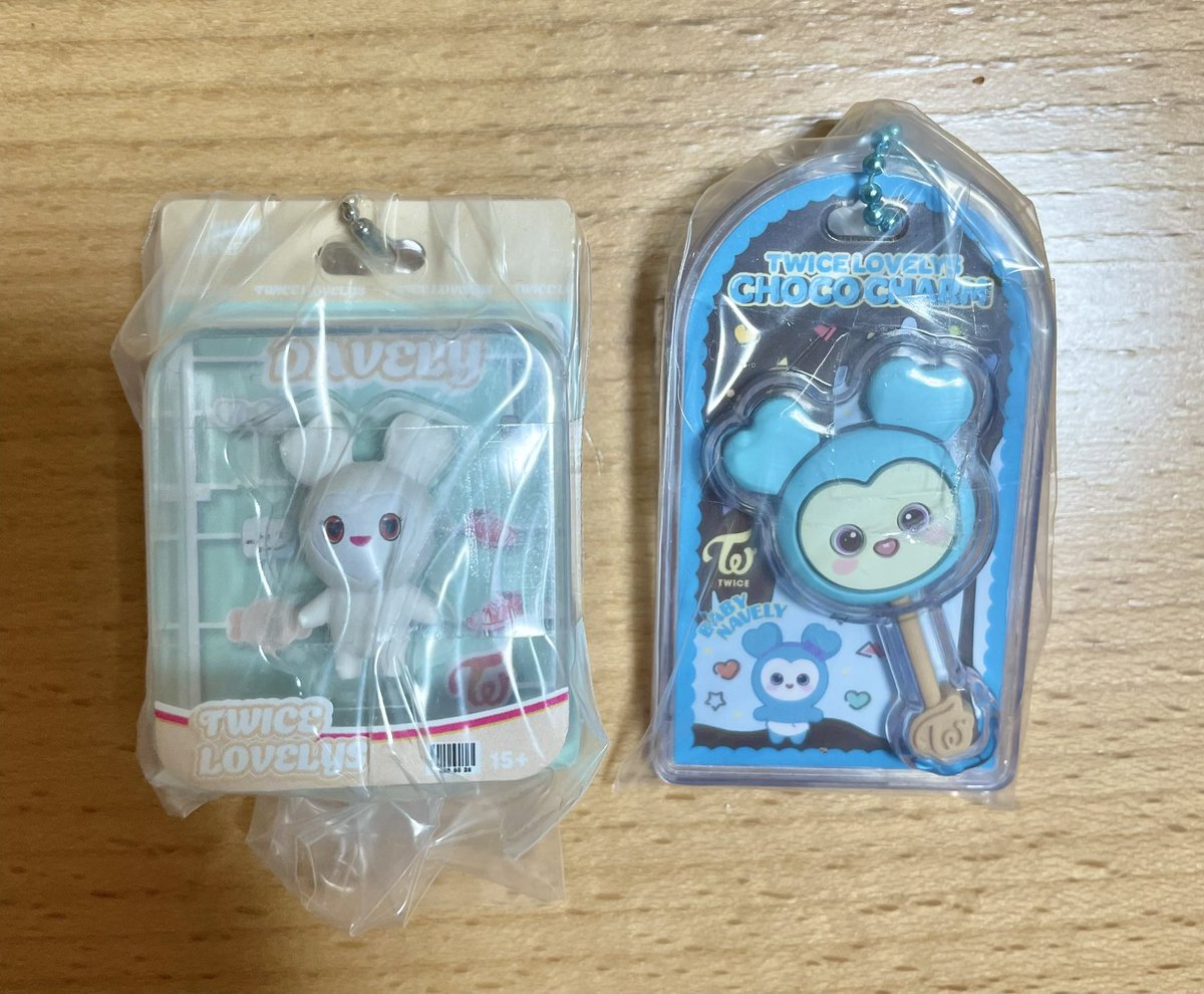 KRRN_526's tweet photo. TWICE LOVELYS
チョコがけボーロ&amp;チャーム
TWICE ガチャガチャ

譲：画像1
求：サナ(サブリー)同種

郵送交換希望です📮
検索からもお気軽にお声がけください。

#TWICE
#TWICE交換
#TWICEガチャガチャ https://t.co/lvXfjmt0fK