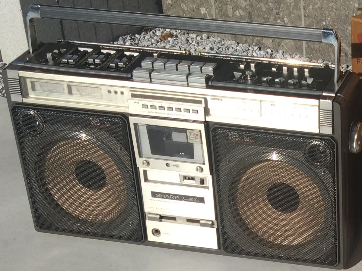 鉄くず屋でみっけた！ 昭和54年のステレオカセットテープレコーダー