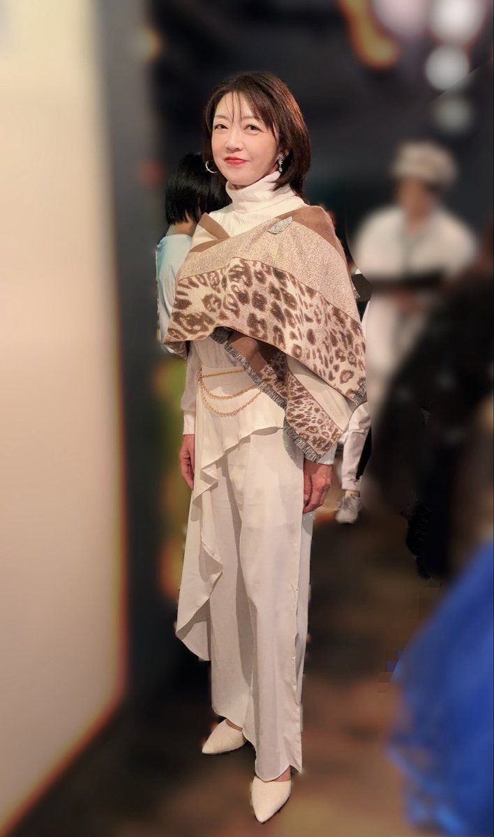 まもなく本番‼️ 本日の”占い師🔮”🤭