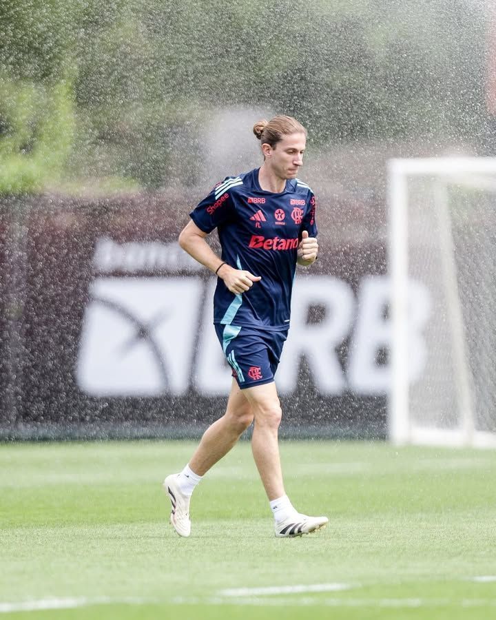 You become a great coach by being a good coach for a long time. 

You don't become a great parent, a great sibling, or a great friend overnight. 

You won't be a great coach or a great leader in a in one matchday. 

It will take you longer than a month to become a great mentor,