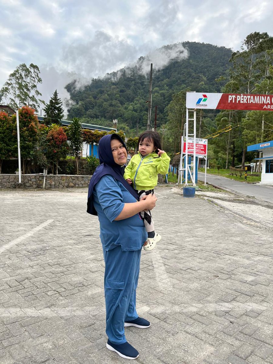 Twitter, do your Magic !
Tolong bantu saya menemukan keluarga kami yang terletak di Desa Lampahan Aceh Tengah, Kabupaten Bener Meriah, Kecamatan Timang Gajah. Ibu kami bernama : Rosniati atau Ibu Noti. Usia 52th, sudah 5 hari belum ditemukan dan belum ada kabar. <a href="/bpbdacehtengah_/">BPBD Aceh Tengah</a>