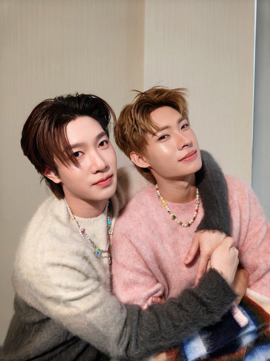nakanisnakan's tweet photo. หนาวกันไหม ทางนี้อุ่นมากกกคับ
#多宝祥XTutorYim https://t.co/jygofBilJa