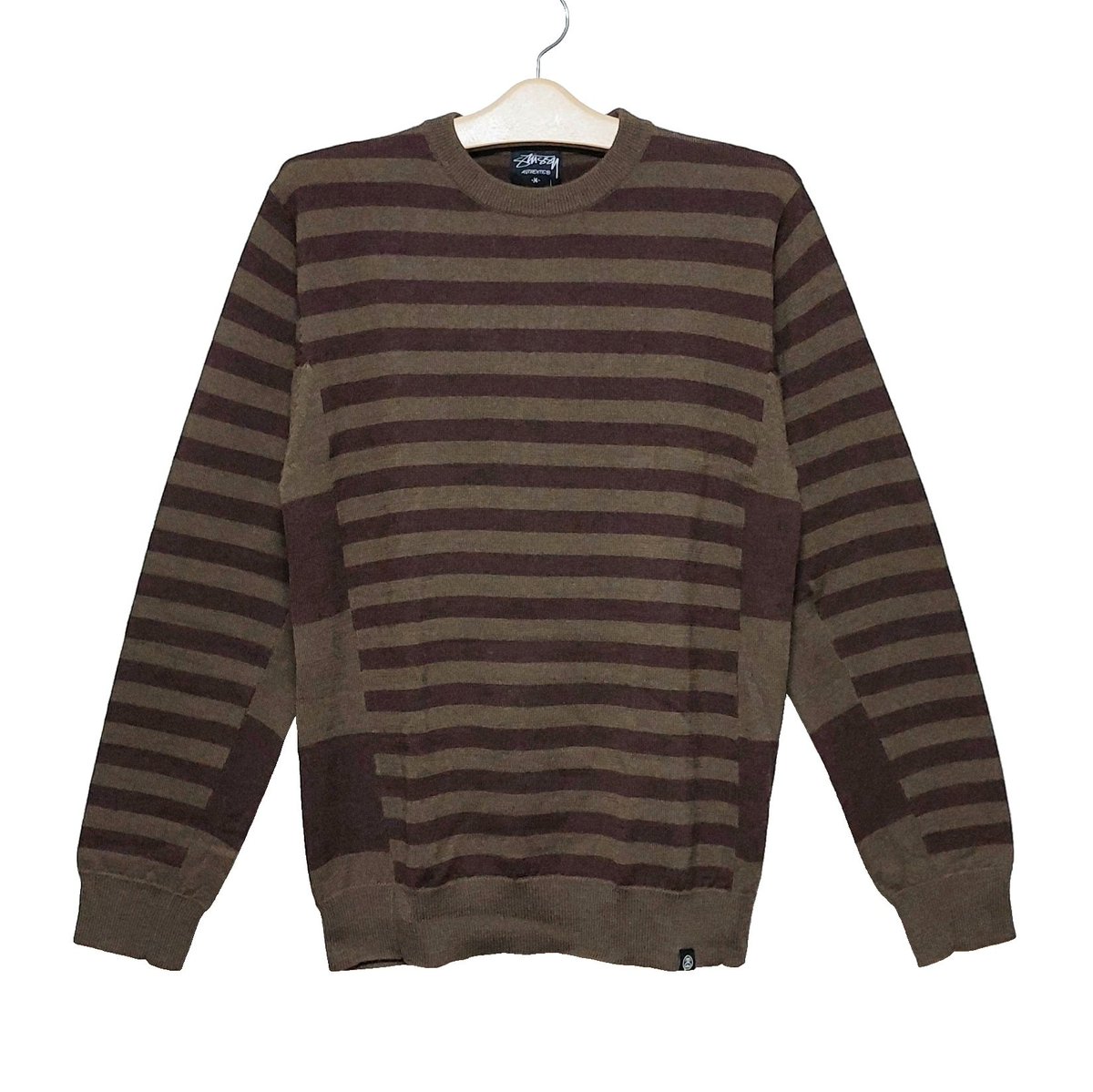 create_gv's tweet photo. ブランド名:STUSSY
品名:ボーダーパターン切り替え クルーネック 長袖ニットセーター
カラー:ブラウン×オリーブ
価格:¥15540(税込)
販売中商品一覧
⇩ ⇩ ⇩
https://t.co/CQwFvudott
#CreateGoodVision
#クリエイトグッドビジョン
#オールドステューシー #ヴィンテージ #デッドストック https://t.co/Lb54tZCRUq