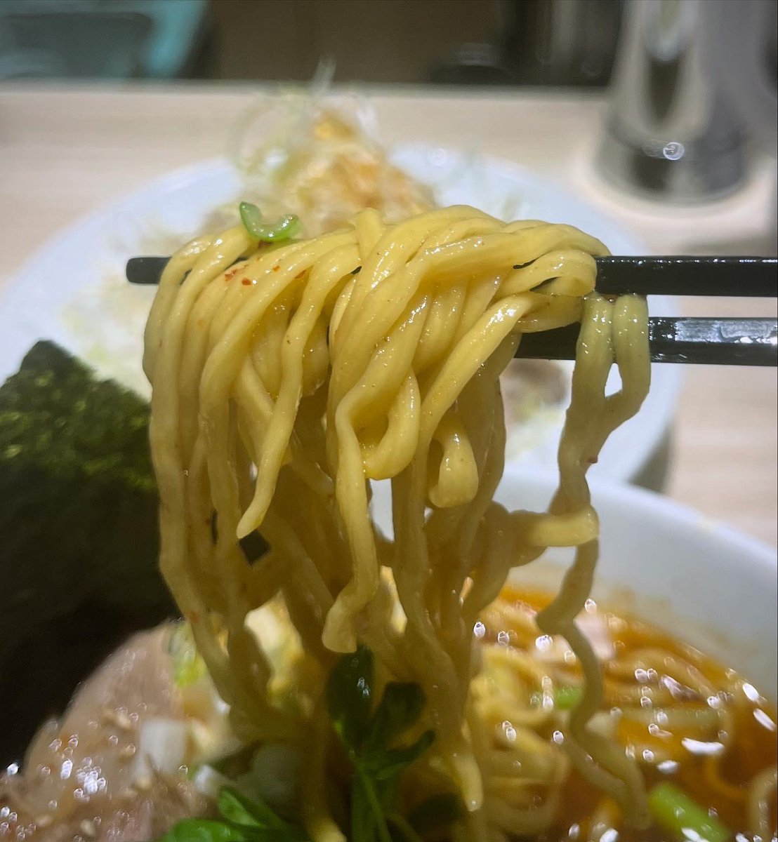 麺やえいちつー 西葛西 TOKYOHOT 辛さとても控えめ 白ネギ別皿 ジム