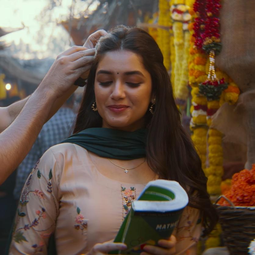 vishalisissy's tweet photo. Sissies dream life~

After feminizing myself as a full fledged girl.. I want my family to accept me

Me going to the temple with my mom like in my favourite dress and praying for a good life partner.. later my mom brought flowers for me https://t.co/5EGe05KFMi