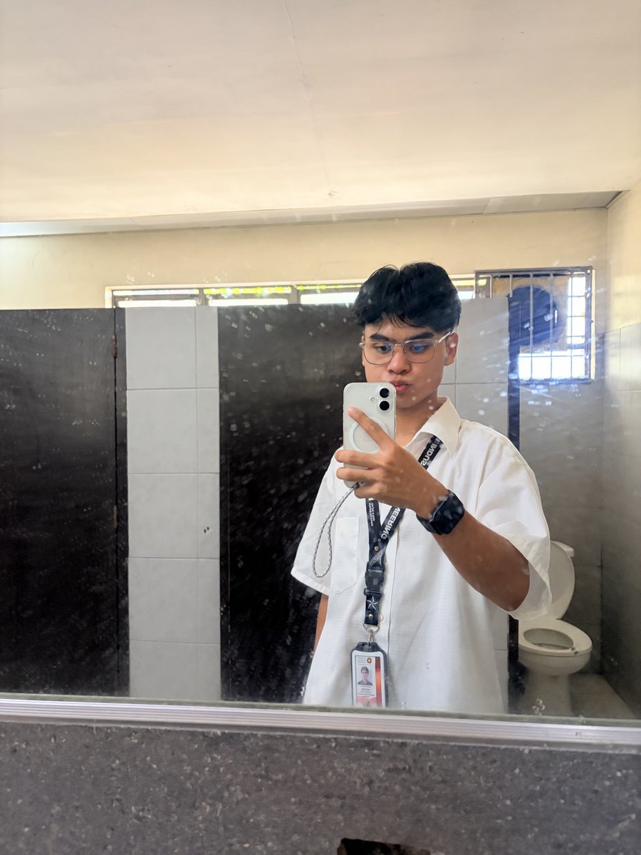 saccharinejam's tweet photo. Panghe hahaha jusko https://t.co/8ZHuqEAOeD