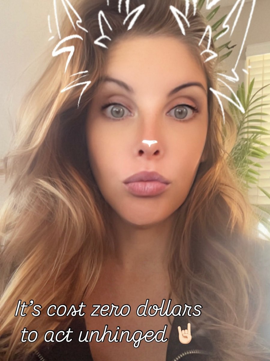 PinkySplashXO's tweet photo. Thanksgiving has me acting like a menace ……. #zerodollars #menace #thetruthhurts #cryinyourroomalonelikeawinner https://t.co/G7gVq1eQhI