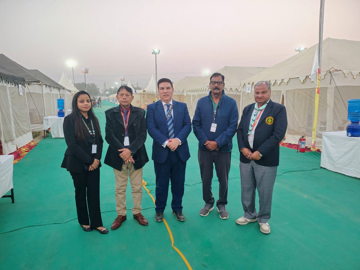 EssciIndia's tweet image. The Hon’ble President of India, Smt. Droupadi Murmu, graced the closing ceremony of the Diamond Jubilee Celebrations of Bharat Scouts and Guides at the 19th National Jamboree in Lucknow.
#PresidentOfIndia #DroupadiMurmu #BharatScoutsAndGuides #DiamondJubileeCelebrations