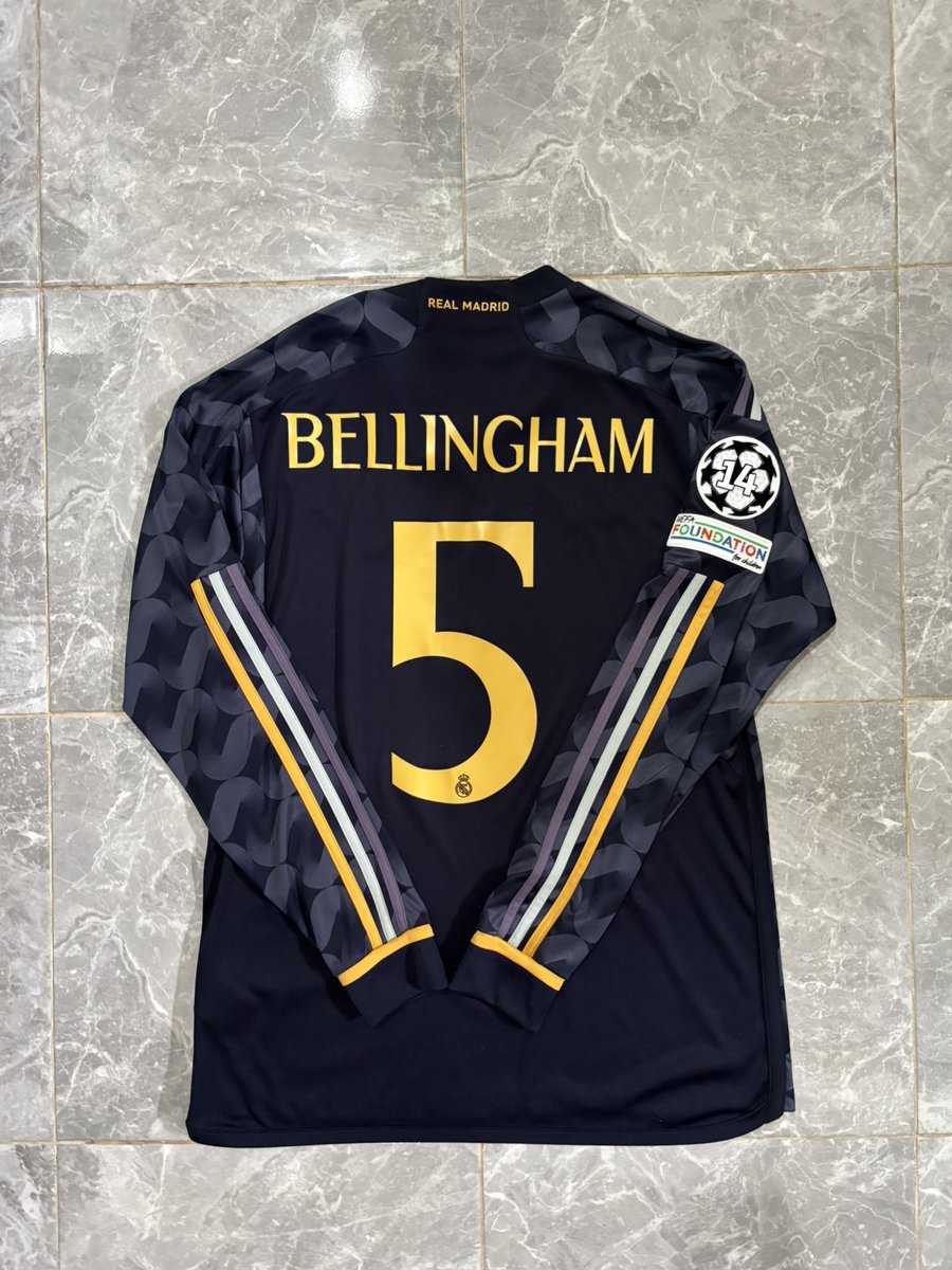 Nbjersey_'s tweet photo. Bismillah #jersey4sale @Jerseyforum 

Madrid Home 20-21 LS
XL BNWT
PI
1800k

Madrid Away 23-24 LS
L Eropa
Nameset Patch Ori
2500k

Arsenal Home 23-24 LS
L eropa
BNWT
Nameset Ori
1800k

Madrid Home 17-18 
S BNWT
Nameset Ori
800k https://t.co/5QxUxc8kZr