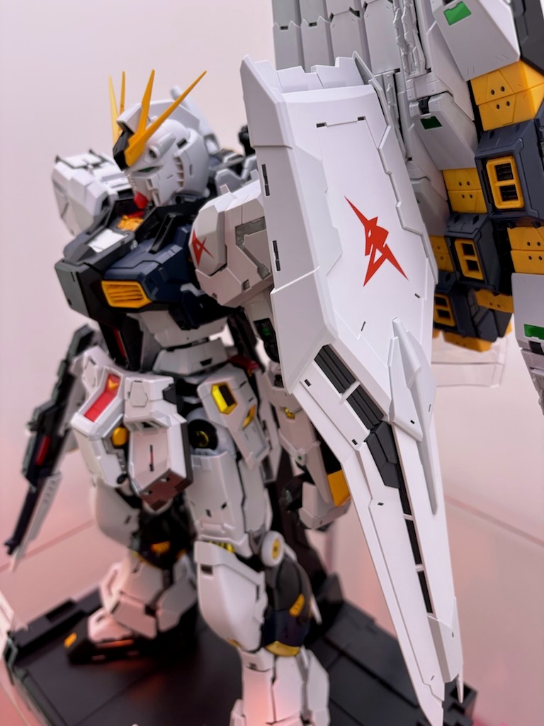 なんと、メーカー発表後 ガンダムファンの間で話題沸騰中の『PERFECT