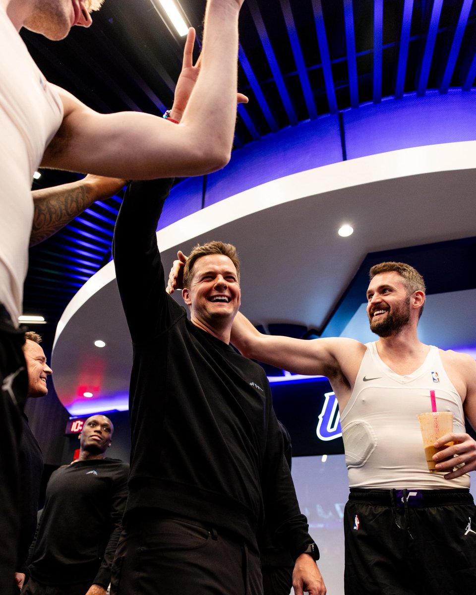 utahjazz's tweet image. a great team win

back at it on Sunday 💜

#TakeNote