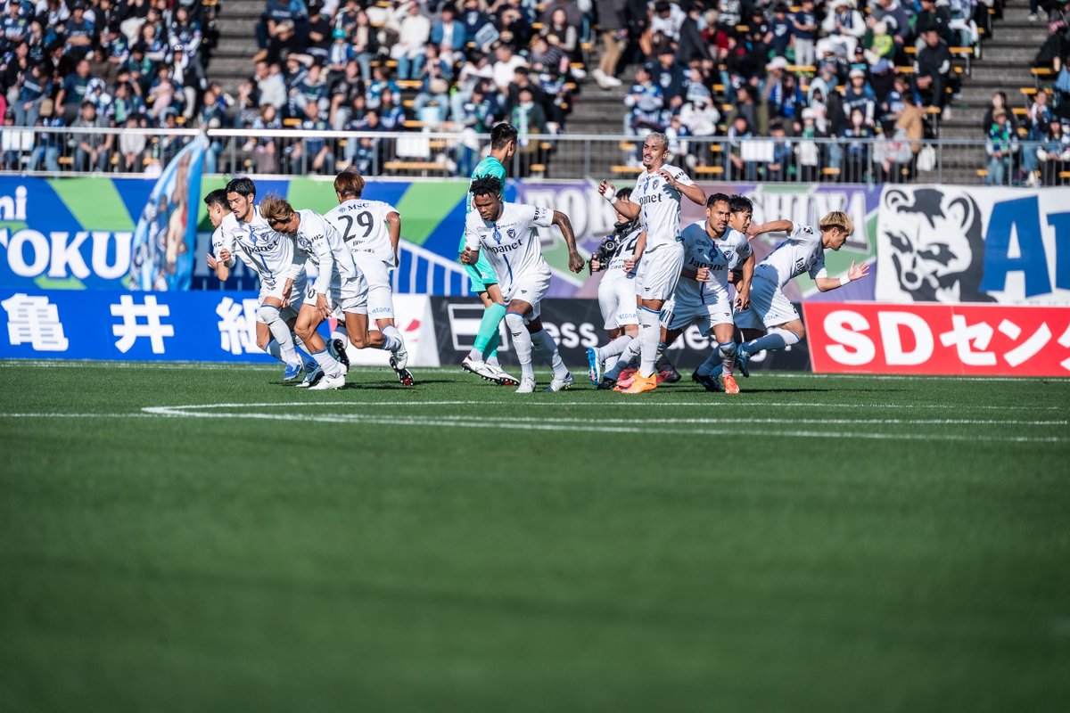 🔷🔶 ⌚️𝙆𝙄𝘾𝙆-𝙊𝙁𝙁!!✔️ 👉徳島 1-0 長崎 徳島ボールで後半