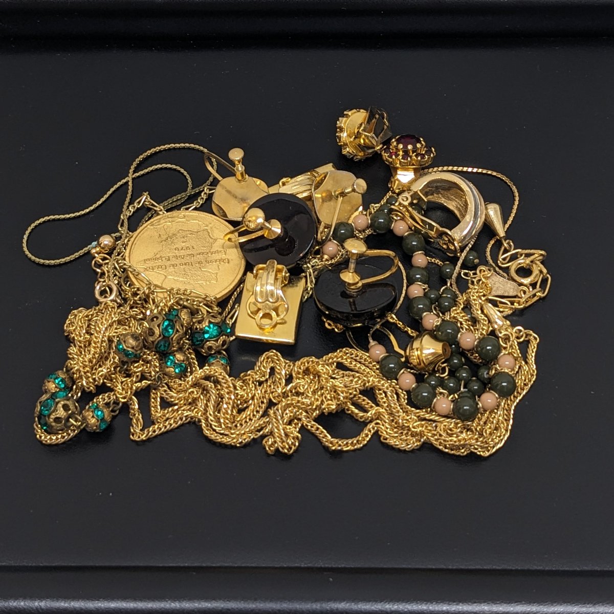 ✨【西荻窪駅徒歩30秒】✨ 大掃除で見つけた“使ってないアクセサリー