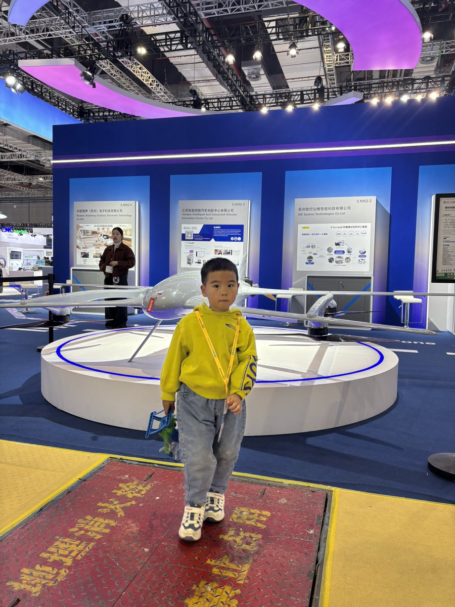 Angela20220310's tweet photo. Exhibition https://t.co/WTqtDrg6FI