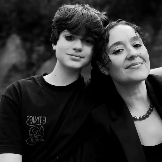 Papa 14. Leo'nun ziyaret edeceği Yasemin Minguzzi:

"Eşim Andrea Katoliktir ama Ahmet kendi iradesiyle Müslümanlığı seçmiştir.

Merhametin, vicdanın ve adaletin dini olmaz; Papa ile yapacağımız görüşmenin de hiçbir siyasi gölgesi yoktur.

Rabbime sığınıp sevdiğiniz ya da