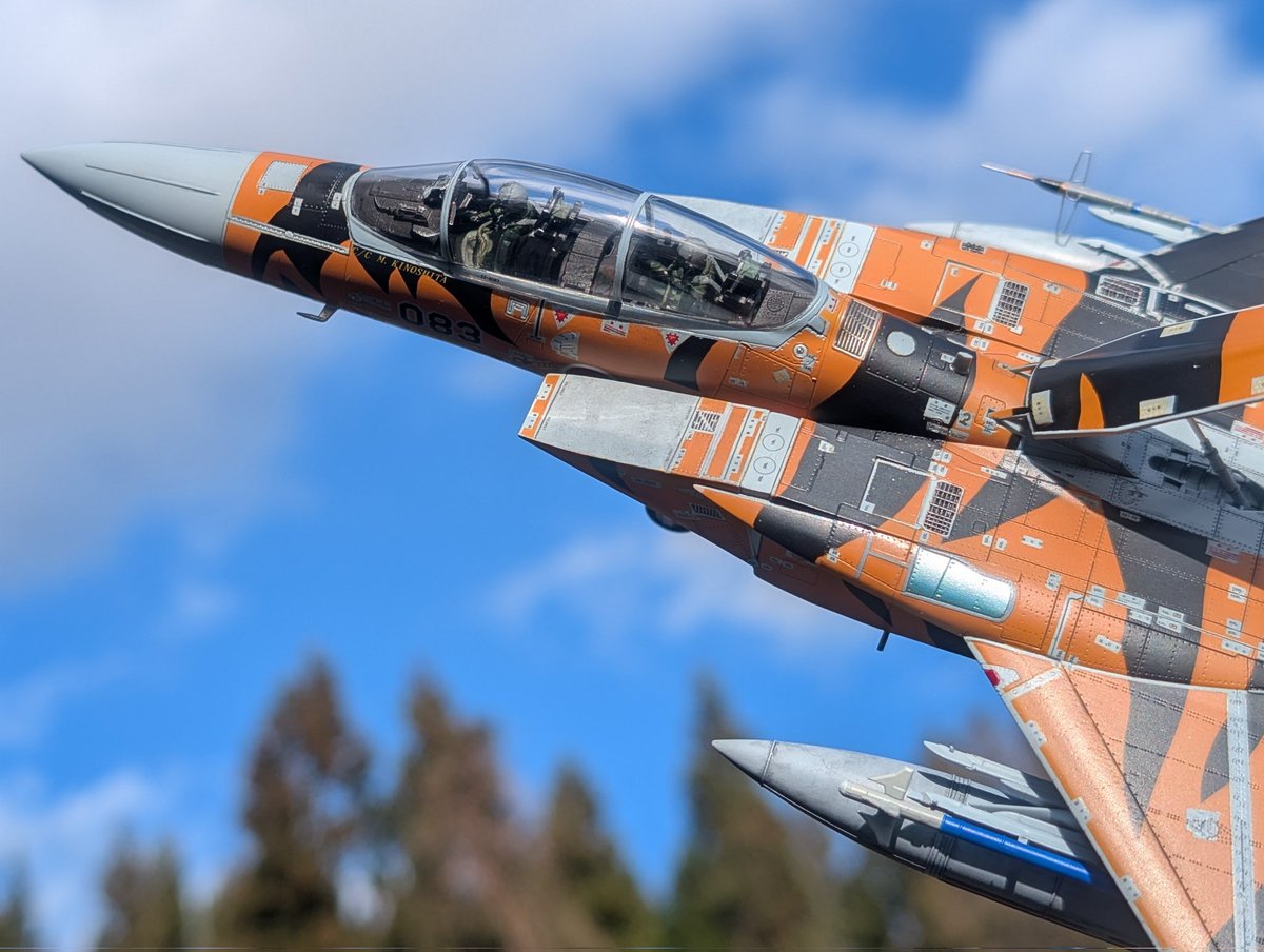 ファインモールド F-15DJ 着陸直前のアグレッサー 083号機 完成しま
