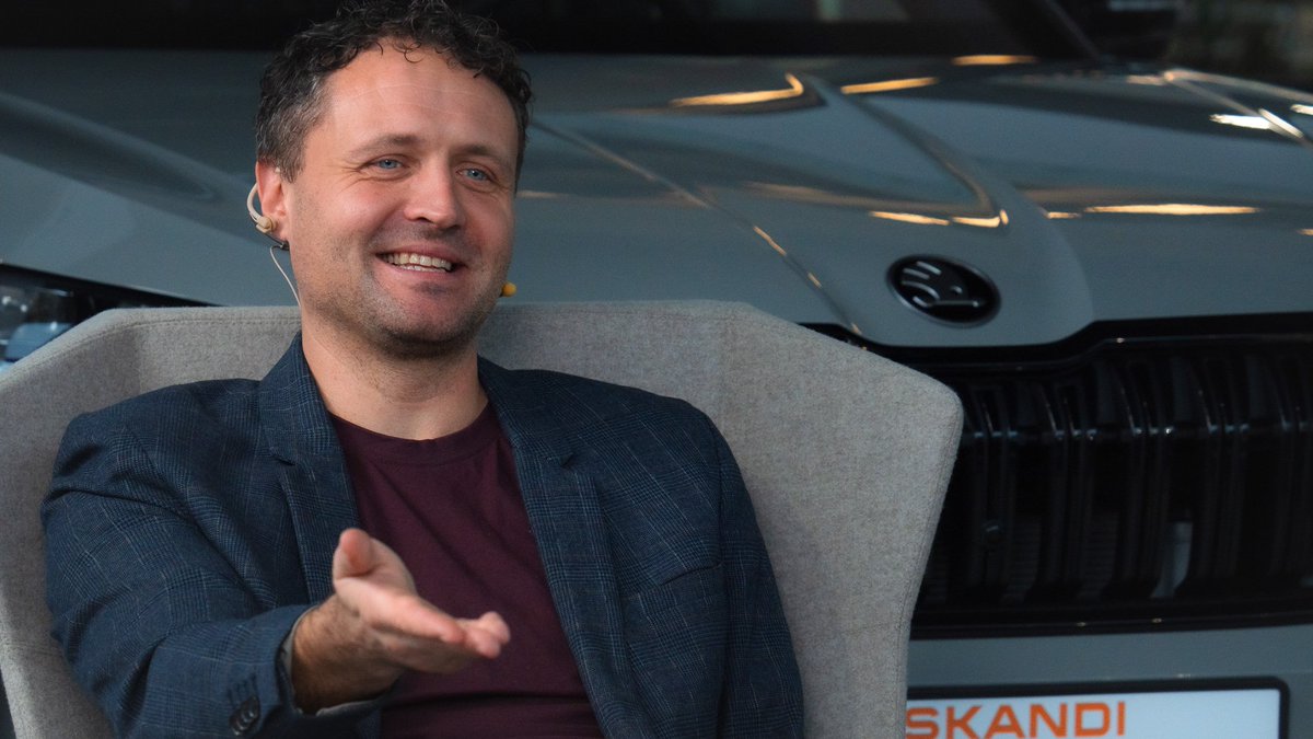 eXi Sports tweet media