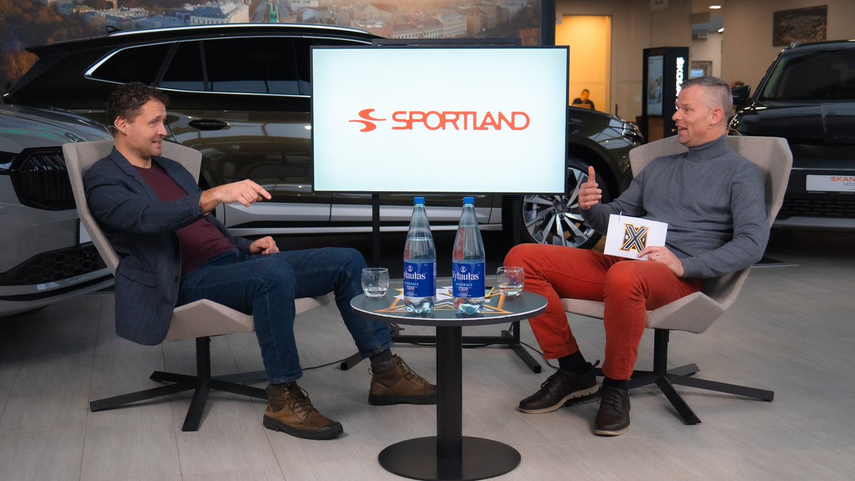 eXi Sports tweet media