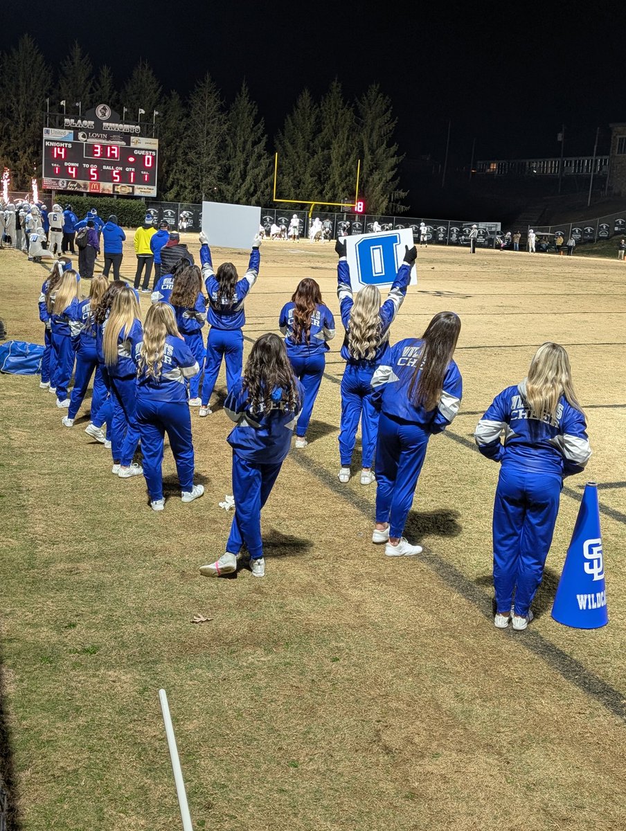 SDHS Varsity Cheer tweet media